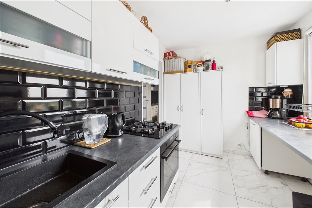 Mieszkanie - Sprzedaż - Kraków, Polska - 8 - 800241031-44