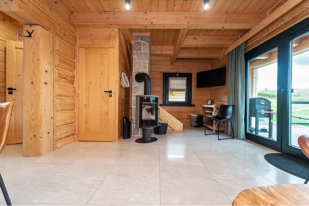 Biznes - Sprzedaż - Istebna, Polska - MIODM_043M.jpg - 800061093-116