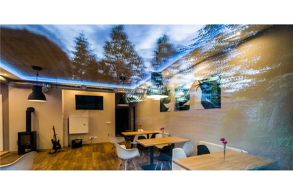 Dom wolnostojący - Sprzedaż - Korbielów, Polska - 32 - 800061076-401