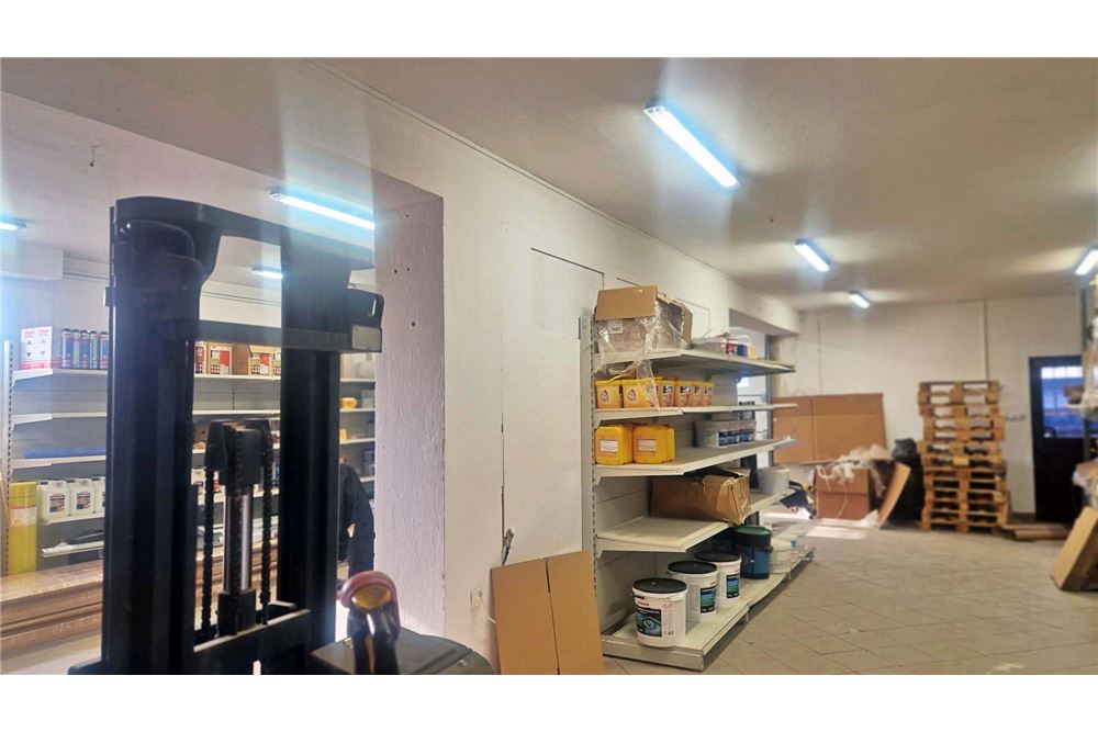 Lokal handlowy/usługowy - Wynajem - Cieszyn, Polska - 11 - 800061016-1144