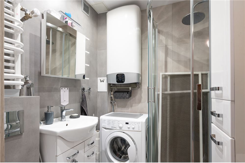 Mieszkanie - Sprzedaż - Kraków, Polska - 13 - 800241031-35