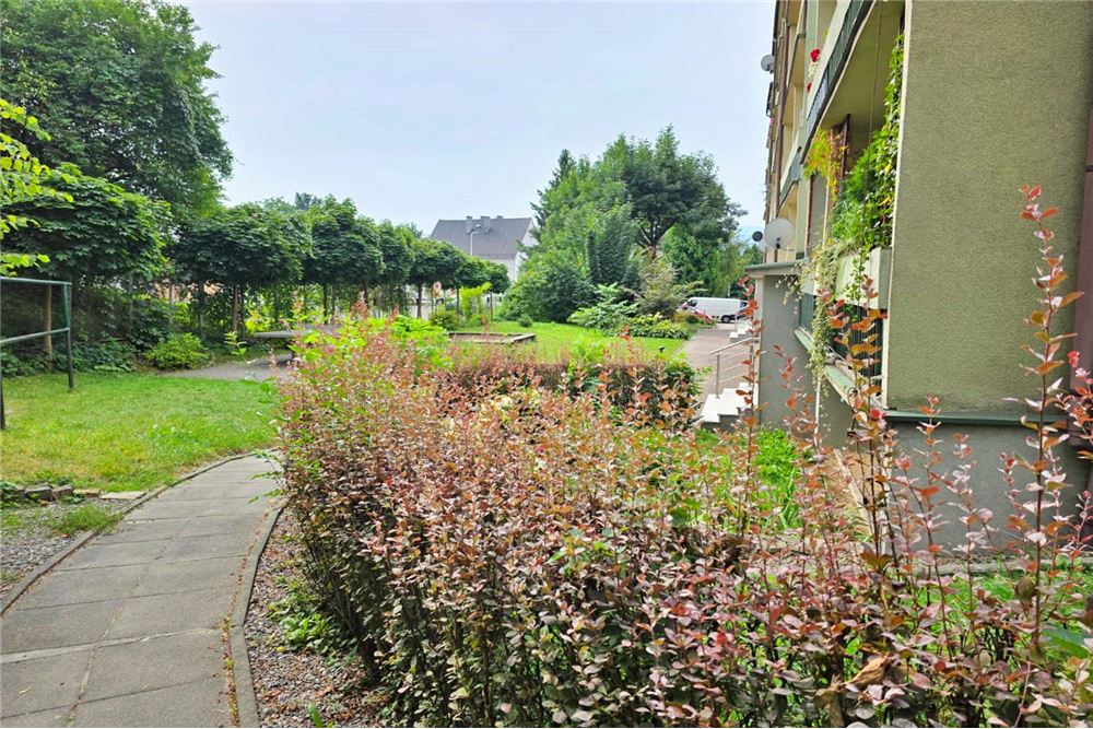 Mieszkanie - Sprzedaż - Bielsko-Biała, Polska - 39 - 800061016-1274