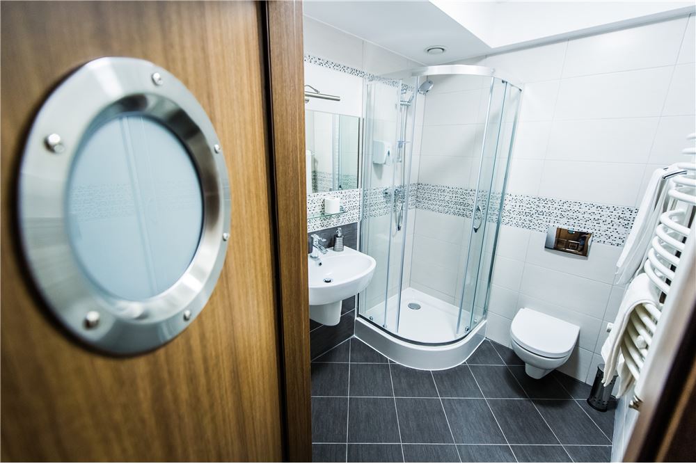 Dom wolnostojący - Sprzedaż - Korbielów, Polska - 192 - 800061076-401