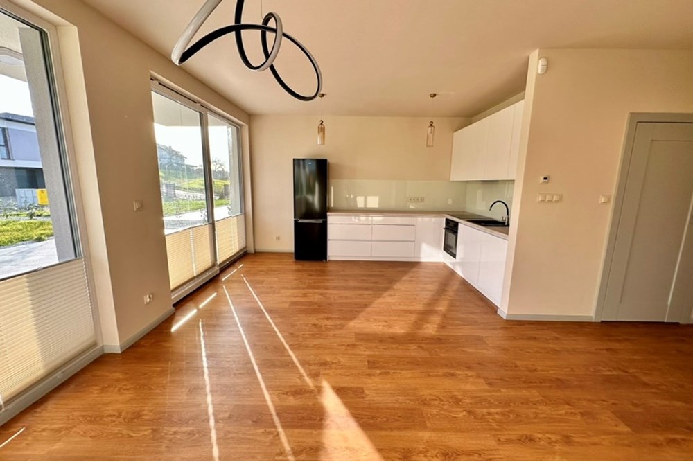 Dom bliźniak - Wynajem - Bielsko-Biała, Polska - 4.jpeg - 800061098-184