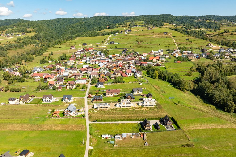 Dom wolnostojący - Sprzedaż - Szlembark, Polska - 20250912-DJI_0423-HDR.jpg - 800091040-82