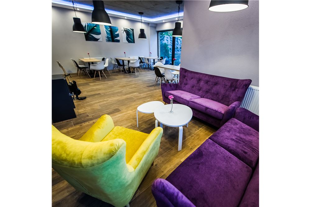 Dom wolnostojący - Sprzedaż - Korbielów, Polska - 26 - 800061076-401