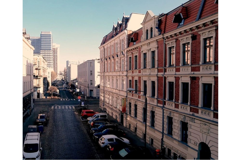 Mieszkanie - Sprzedaż - Katowice, Polska - Katowice-ulica-Sobieskiego.jpg - 470131112-12