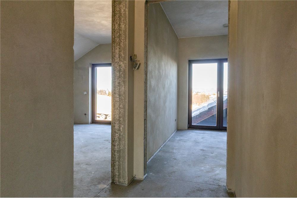 Dom wolnostojący - Sprzedaż - Radziechowy, Polska - 55 - 800061039-513