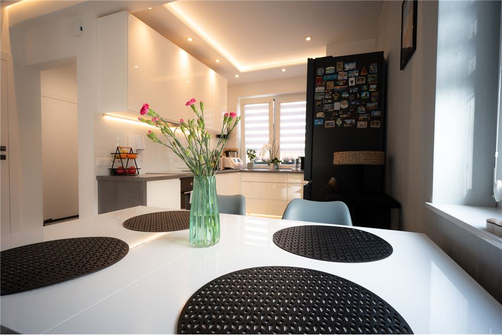 Dom bliźniak - Sprzedaż - Bielsko-Biała, Polska - 10 - 800061116-27