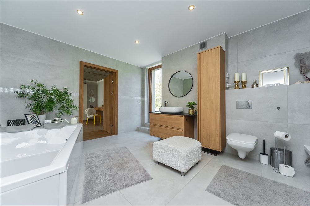 Dom jednorodzinny - Sprzedaż - Tarnowskie Góry, Polska - 55 - 800061076-410