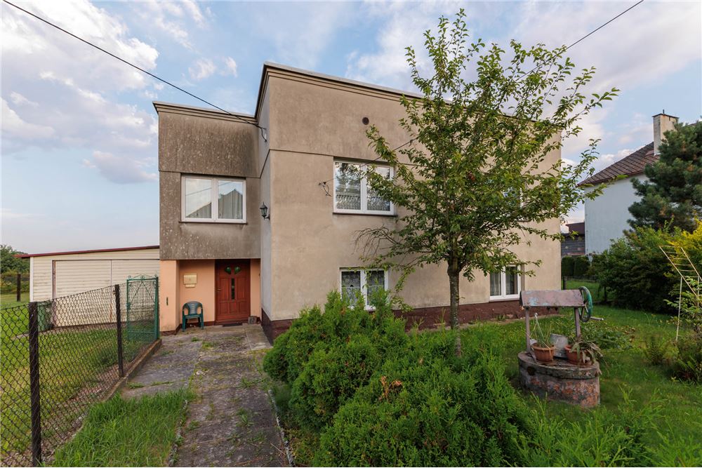 Dom wolnostojący - Sprzedaż - Bulowice, Polska - 1 - 800061107-101