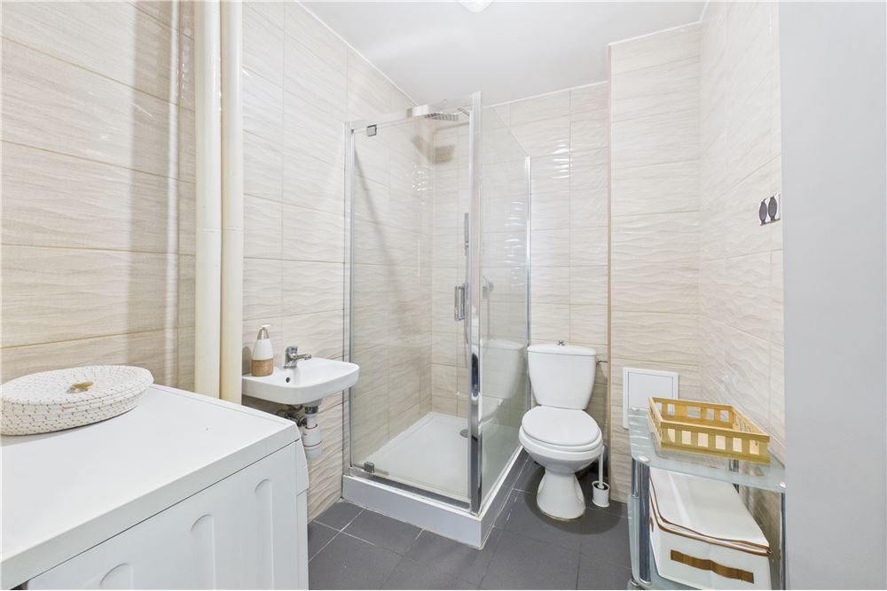 Mieszkanie - Sprzedaż - Kraków, Polska - 14 - 800241005-207