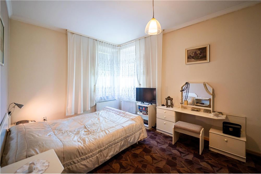 Dom wolnostojący - Sprzedaż - Będzin, Polska - 18 - 800161013-33