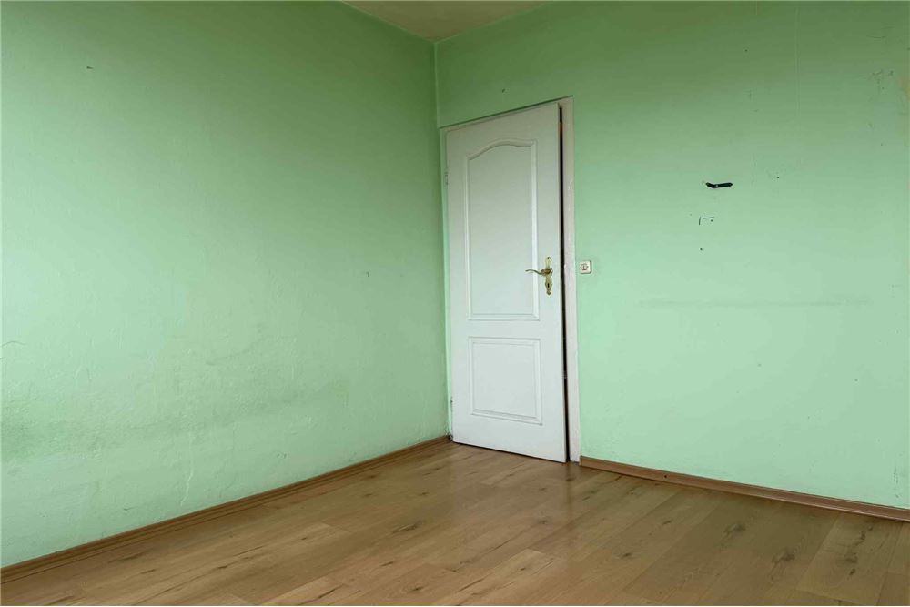 Mieszkanie - Sprzedaż - Tychy, Polska - 23 - 800041001-887