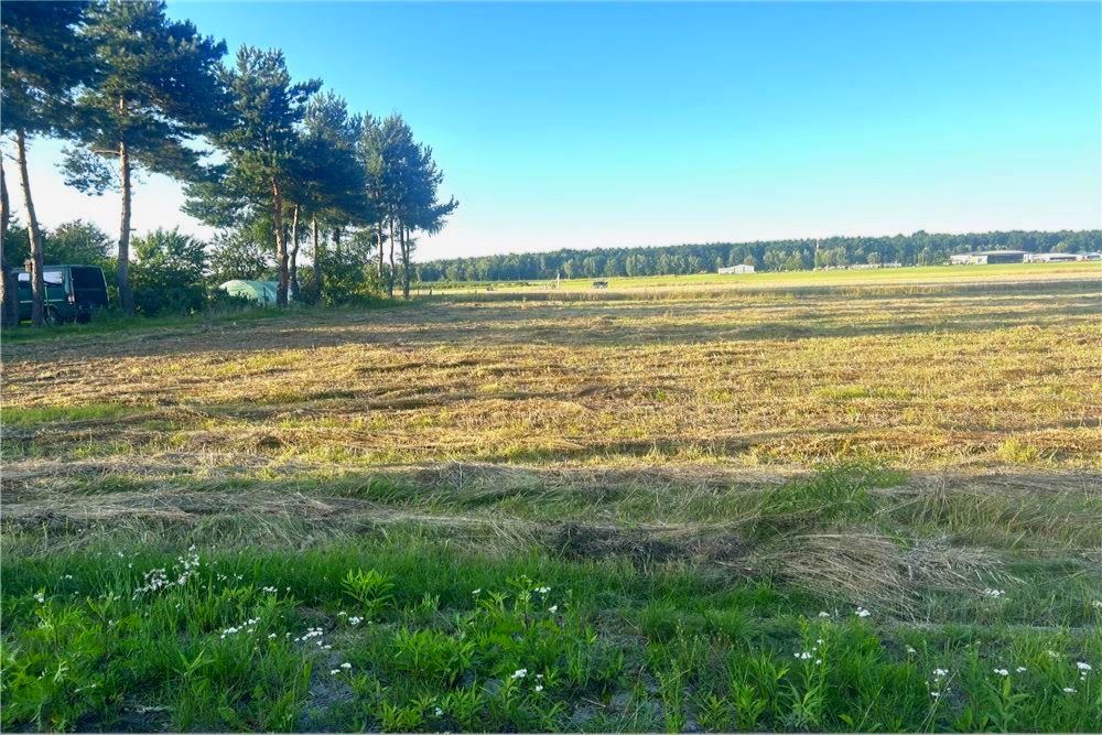 Działka budowlana - Sprzedaż - Rybnik, Polska - 2 - 800061090-239