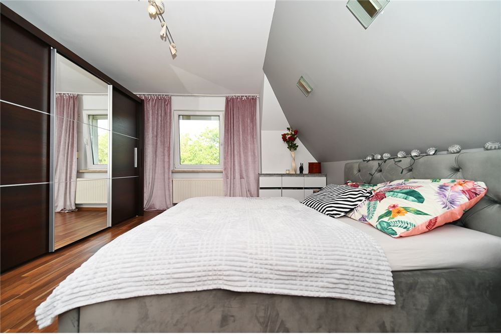 Dom dwurodzinny - Sprzedaż - Pewel Mała, Polska - 18 - 470131040-433