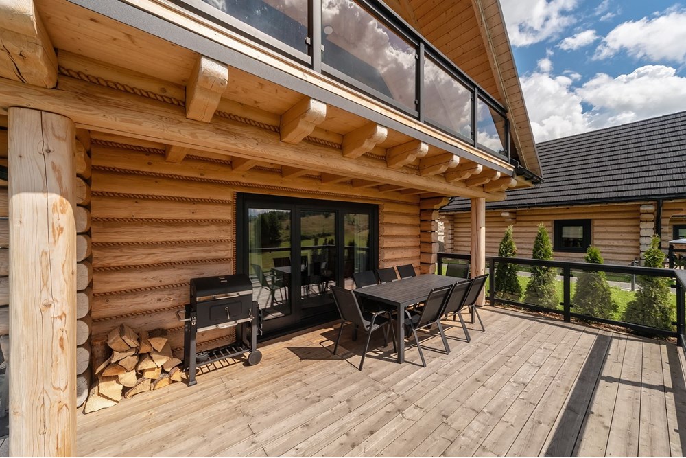 Biznes - Sprzedaż - Istebna, Polska - MIODM_087M.jpg - 800061093-116