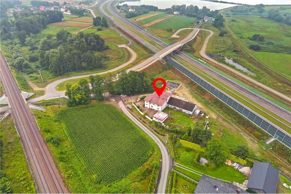 Dom wolnostojący - Sprzedaż - Jawiszowice, Polska - 76 - 800061076-422