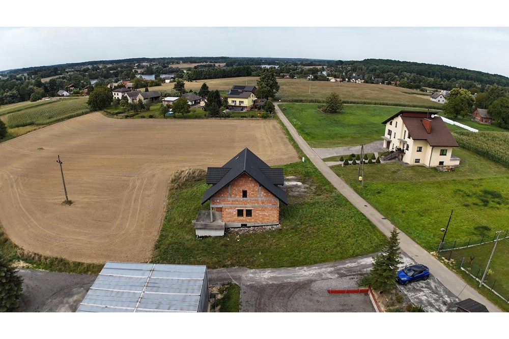 Dom wolnostojący - Sprzedaż - Cieszyn, Polska - DJI_20250828143741_0346_D.JPG - 470131058-371