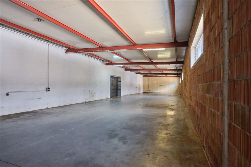 Nieruchomość przemysłowa - Sprzedaż - Bielsko-Biała, Polska - 25 - 800061016-1251