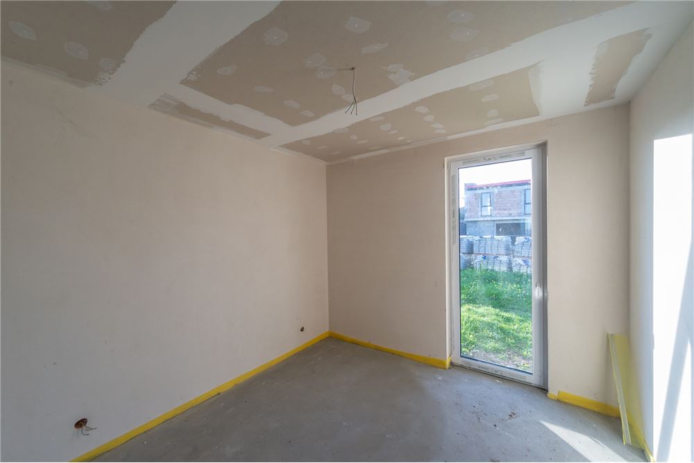 Dom jednorodzinny - Sprzedaż - Bielsko-Biała, Polska - 35 - 800061076-456