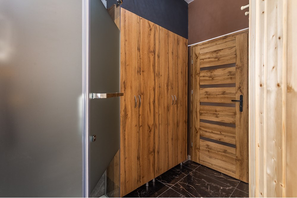 Lokal handlowy/usługowy - Sprzedaż - Łódź, Polska - Lokal-SPA-z-wyposazeniem-na-sprzedaz-Lodz-12.jpg - 470191039-136