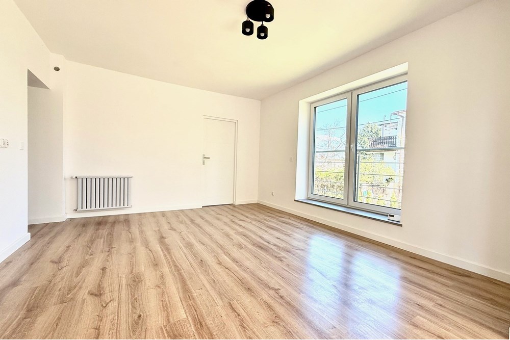 Dom wolnostojący - Sprzedaż - Jaworze, Polska - IMG_8454.jpg - 470131040-415