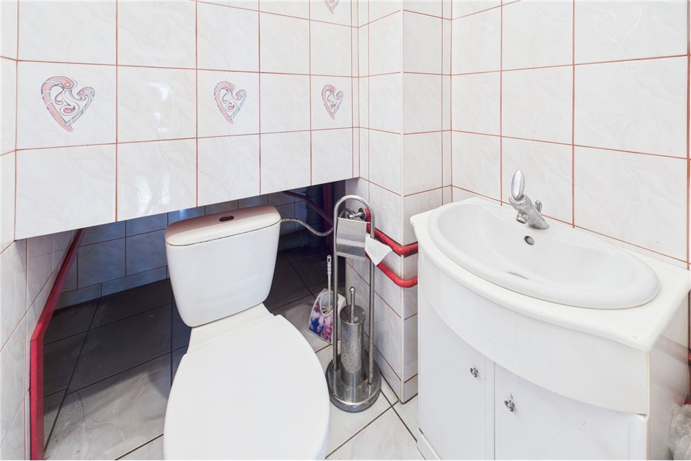 Dom w zabudowie szeregowej - Sprzedaż - Rybnik, Polska - 34 - 470311001-38