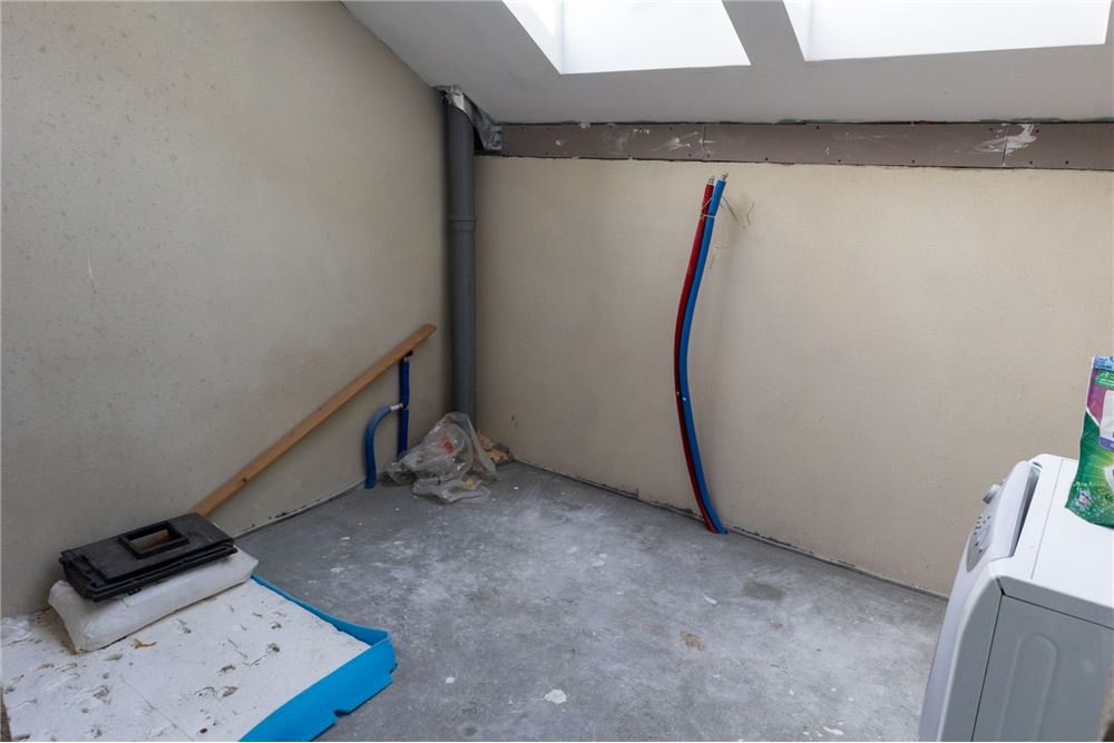 Dom wolnostojący - Sprzedaż - Radziechowy, Polska - 51 - 800061039-513