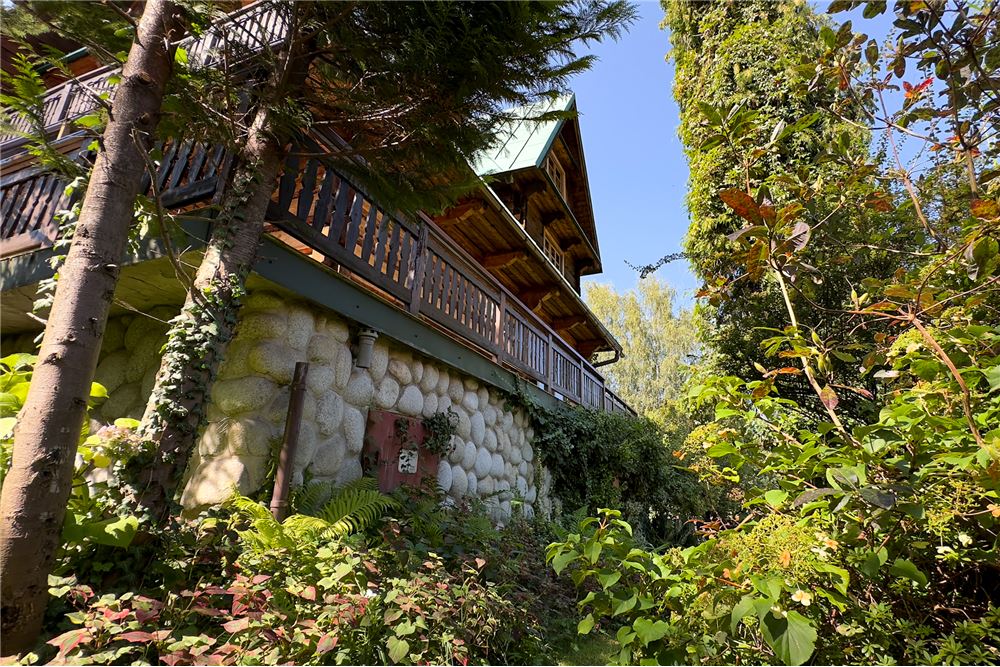 Apartament wakacyjny - Sprzedaż - Bielsko-Biała, Polska - 62 - 800061103-158