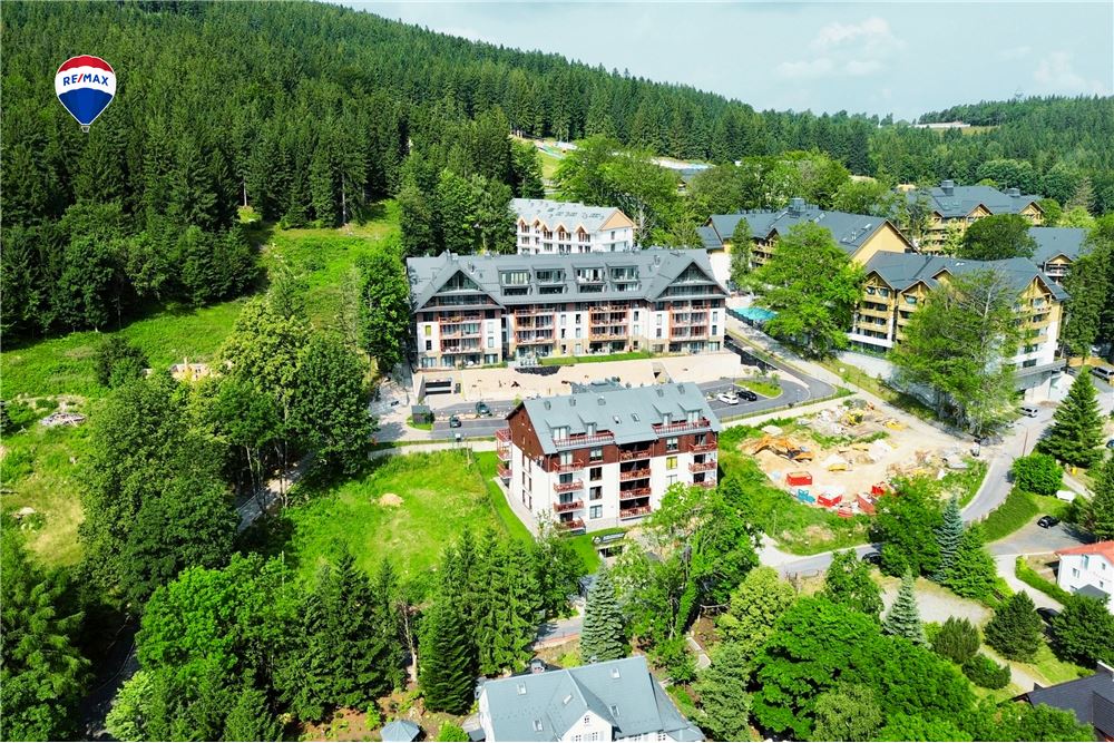 Mieszkanie - Sprzedaż - Świeradów-Zdrój, Polska - 24 - 800181029-41