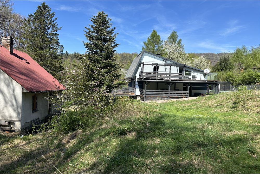 Nieruchomość inwestycyjna - Sprzedaż - Ustroń, Polska - 53 - 800061103-183