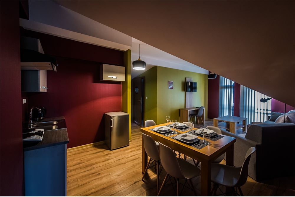 Nieruchomość inwestycyjna - Sprzedaż - Korbielów, Polska - 100 - 800061076-395