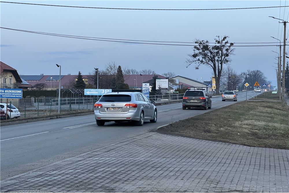 Lokal handlowy/usługowy - Wynajem - Jaworze, Polska - 49 - 800061103-144