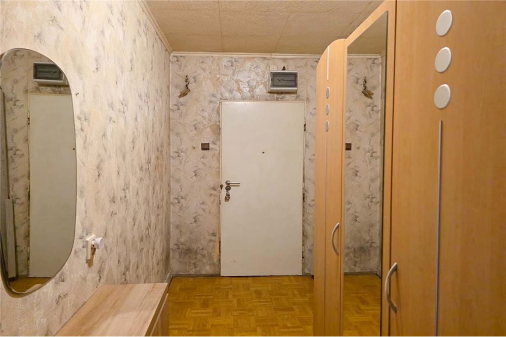 Mieszkanie - Sprzedaż - Bielsko-Biała, Polska - 29 - 800061016-1274