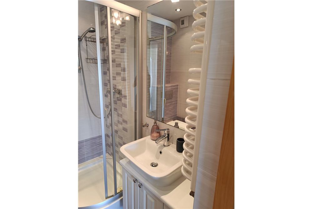 Mieszkanie - Wynajem - Kraków, Polska - 7 - 800241032-73