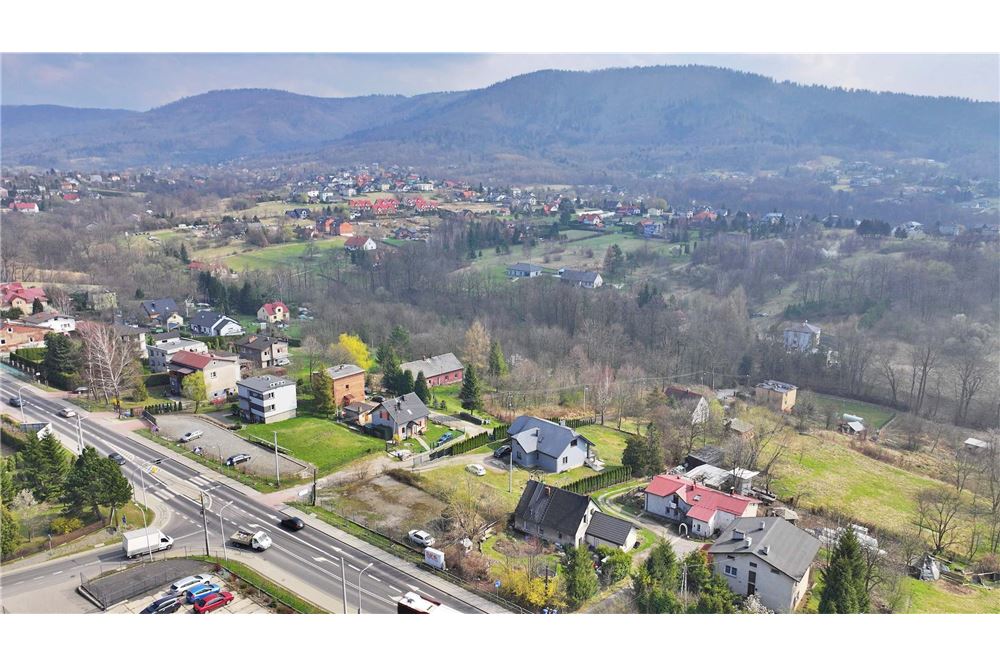 Dom wolnostojący - Sprzedaż - Bielsko-Biała, Polska - 147 - 800061016-1153