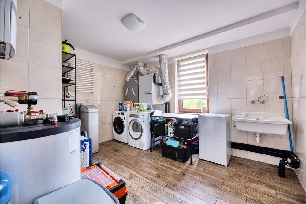 Dom wolnostojący - Sprzedaż - Węgrzce, Polska - DSCF1262_hdr.jpg - 800241006-60