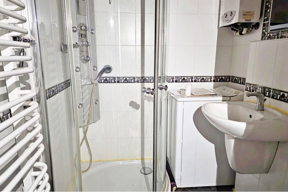 Mieszkanie - Sprzedaż - Bielsko-Biała, Polska - 42.jpeg - 800061016-1298