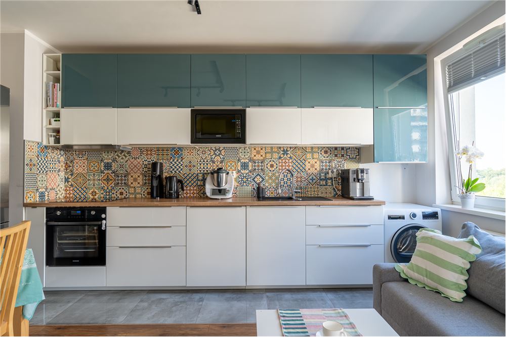 Mieszkanie - Sprzedaż - Kraków, Polska - 2 - 800271009-78