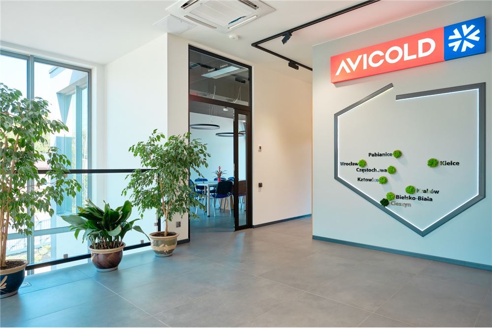 Lokal handlowy/usługowy - Sprzedaż - Cieszyn, Polska - 43 - 800061016-1278