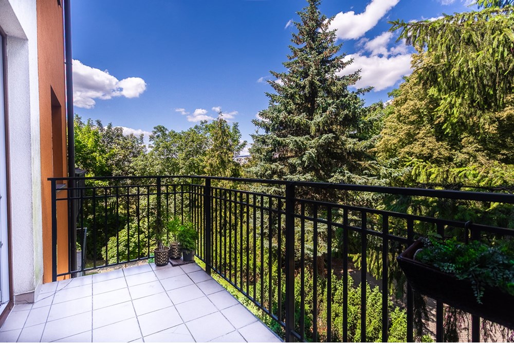 Mieszkanie - Sprzedaż - Łódź, Polska - Mieszkanie-apartament--na-sprzedaż-Lodz-Ragogoszcz-1.jpg - 470191035-103