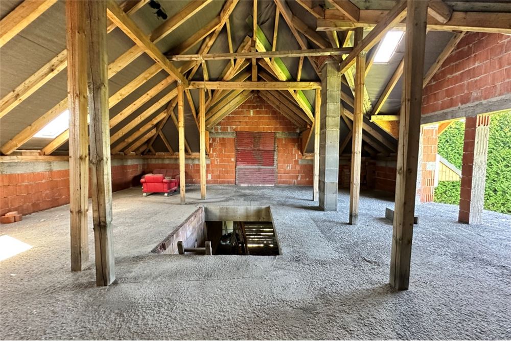 Dom wolnostojący - Sprzedaż - Kaniów, Polska - 26 - 800061016-1276