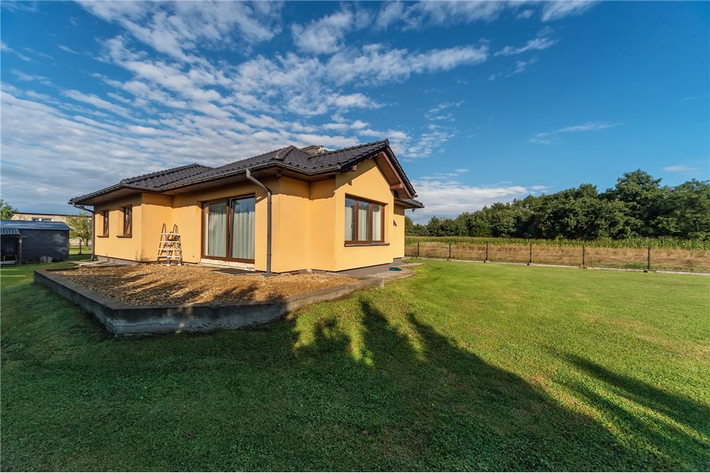 Dom wolnostojący - Sprzedaż - Rajsko, Polska - 5 - 800061076-429