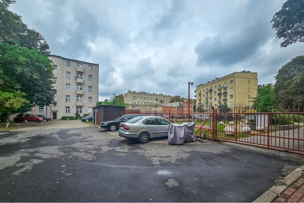 Mieszkanie - Sprzedaż - Łódź, Polska - Mieszkanie-na-sprzedaz-Lodz-Polesie-15.jpg - 470191039-142