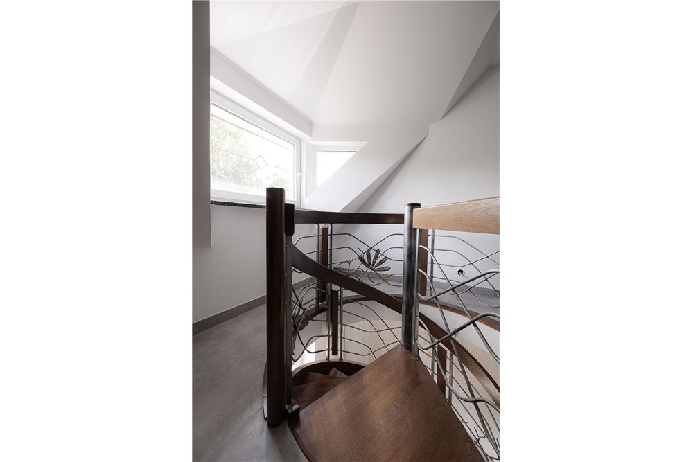 Dom wolnostojący - Sprzedaż - Tenczynek, Polska - 52 - 800241032-67