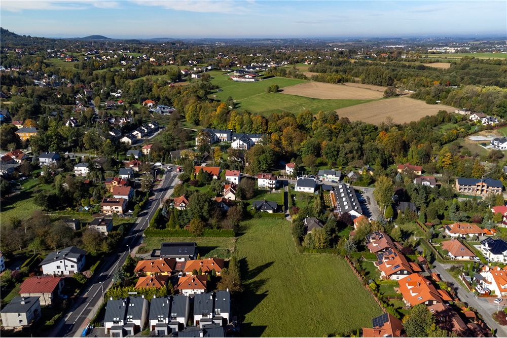 Działka budowlana - Sprzedaż - Bielsko-Biała, Polska - 36 - 800061103-181