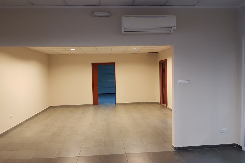 Lokal handlowy/usługowy - Sprzedaż - Kołobrzeg, Polska - 7_20200115_091336.jpg - 790221010-39