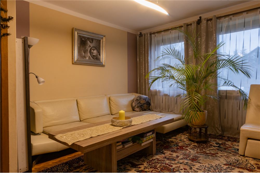 Dom jednorodzinny - Sprzedaż - Bielsko-Biała, Polska - 2 - 800061028-473