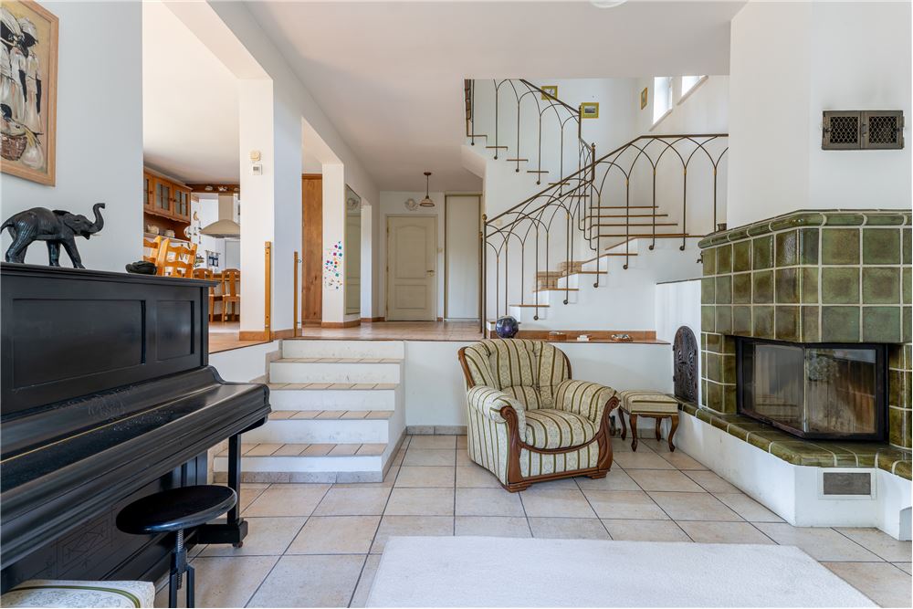 Dom wolnostojący - Sprzedaż - Józefów, Polska - 73 - 810251028-66